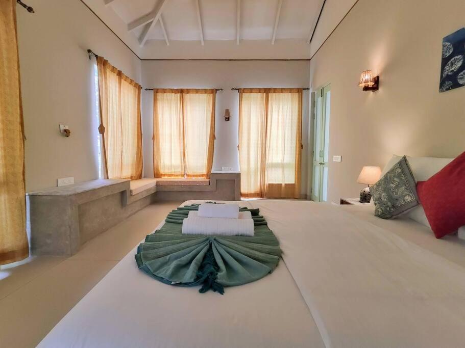 Barcelona Villas At Love Story Siolim- 3Bhk Private Pool Villas Exteriér fotografie