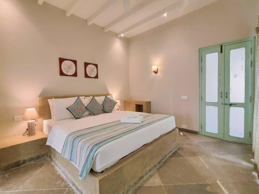 Barcelona Villas At Love Story Siolim- 3Bhk Private Pool Villas Exteriér fotografie