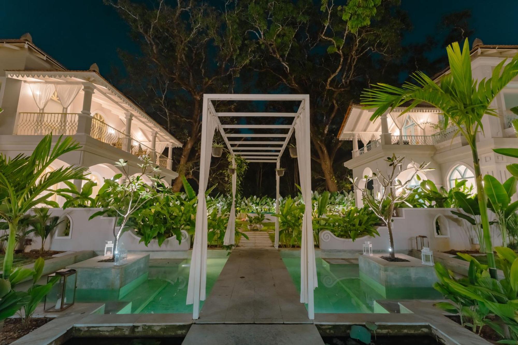 Barcelona Villas At Love Story Siolim- 3Bhk Private Pool Villas Exteriér fotografie